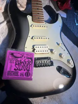 2000 FENDER PLAYER