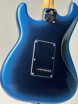 II STRATOCASTER -DARK