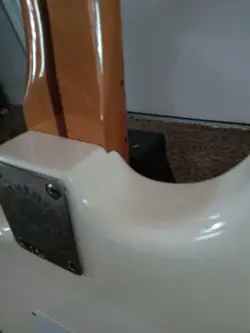 HENDRIX OLYMPIC WHITE