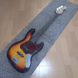 SQUIER BY FENDER VINTAGE MODIFIED ELECTRIC BASS GUITAR SUNBURST USED