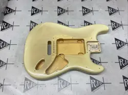 GUITAR TRANSPARENT BLONDE