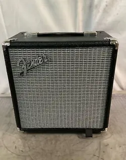 FENDER RUMBLE 15 COMBO BASS GUITAR AMP
