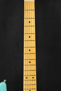 FENDER AMERICAN VINTAGE II 1957 STRATOCASTER SEA FOAM GREEN MAPLE FINGERBOARD