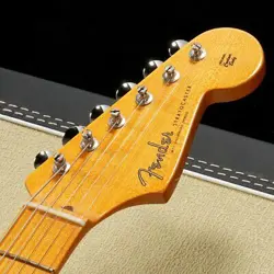 JOHNSON STRATOCASTER 2023