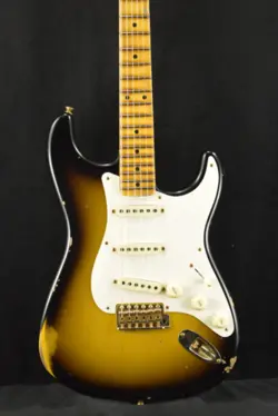 FENDER CUSTOM SHOP LIMITED EDITION '57 STRAT - RELIC FADED AGED 2-COLOR SUNBURST