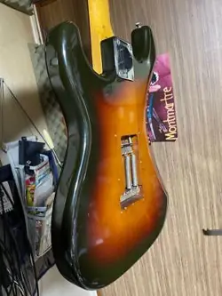 FENDER STRATOCASTER ST62-55