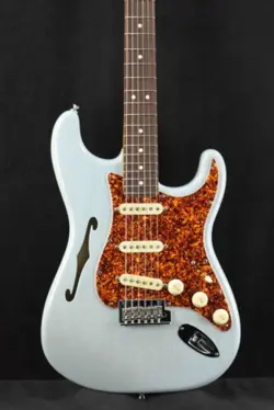 FENDER AMERICAN PROFESSIONAL II STRATOCASTER THINLINE TRANSPARENT DAPHNE BLUE