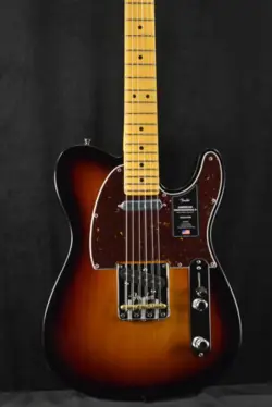 FENDER AMERICAN PROFESSIONAL II TELECASTER 3-COLOR SUNBURST MAPLE FINGERBOARD