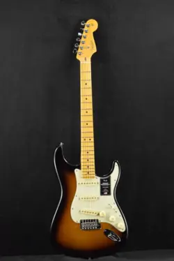 FENDER AMERICAN PROFESSIONAL II STRATOCASTER ANNIVERSARY 2-COLOR SUNBURST MAPLE