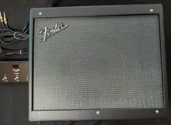 FENDER MUSTANG GTX100 100-WATT 1X12