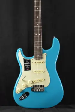 STRATOCASTER LEFT-HAND MIAMI