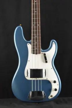 FENDER 1966 PRECISION BASS JOURNEYMAN RELIC SUPER FADED AGED LAKE PLACID BLUE