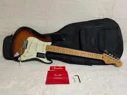 PLUS STRATOCASTER 3TS