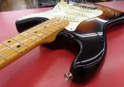 VINTAGE STRATOCASTER TONE