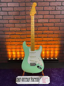 2012 FENDER AMERICAN VINTAGE '57 STRATOCASTER REISSUE RELIC, MAPLE FINGERBOAR...
