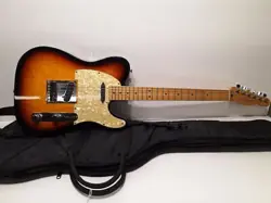 FENDER ELECTRIC GUITAR TELECASTER (P11015753)