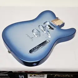SHOWCASE TELECASTER ALDER