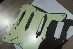 PICKGUARD 56 RELIC