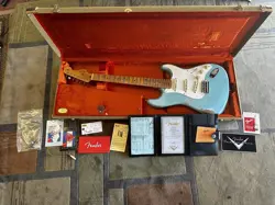 2019 FENDER CUSTOM SHOP 1960 HEAVY RELIC STRAT-DAPHINE BLUE MINT!