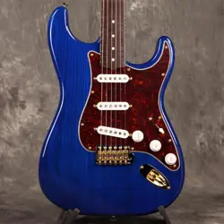 FENDER  FSR MIJ TRADITIONAL 60S STRATOCASTER WITH 57-62 PICKUPS BLUE TRANSPARENT