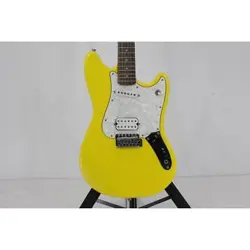 SQUIER CYCLONE FENDER