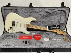 ELECTRIC GUITAR FENDER AMERICAN PROFESSIONAL STRATOCASTER OLYMPIC WHITE 2016