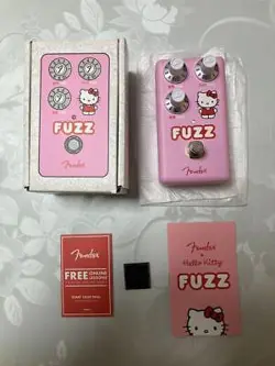 FENDER X HELLO KITTY FUZZ COLLECTION GUITAR EFFECT COMPACT PEDALS PINK