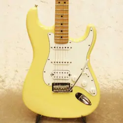 FENDER MEXICO PLAYER STRATOCASTER HSS USED 2019 ALDER BODY MAPLE NECK W/SOFTCASE