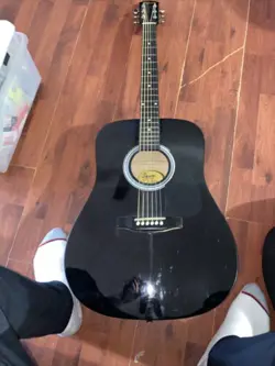 SQUIER GUITAR BY FENDER