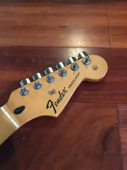 2009 FENDER STRAT NECK AMBER MAPLE STANDARD STRATOCASTER TUNERS PLATE