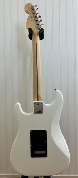 PERFORMER STRATOCASTER SAFE