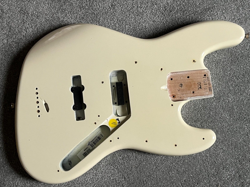 FENDER AMERICAN PROFESSIONAL II JAZZ BASS BODY OLYMPIC WHITE 5 LB 0 OZ