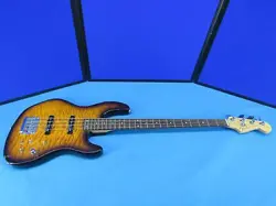 JAZZ BASS GUISTAR