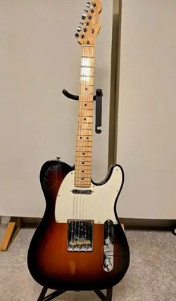FENDER AMERICAN PROFESSIONAL TELECASTER ELECTRIC GUITAR - EXCELLENT CONDITION