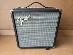 FENDER RUMBLE 15 15W BASS AMP