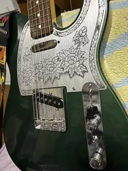 CUSTOM PICKGUARD USED