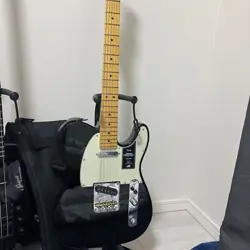 FENDER AMERICAN PROFESSIONAL II TELECASTER ELECTRIC GUITAR BLACK W/ HARD CASE