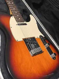 FENDER STANDARD TELECASTER 2004 VINTAGE SOUND USED GUITAR