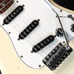 ST72-70 VINTAGE WHITE