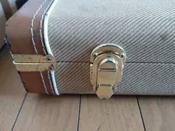 CUSTOM EDITION TWEED