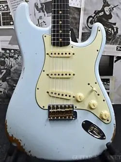 STRATOCASTER HEA