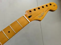 22 FRET YELLOW MATTE MAPLE ELECTRIC GUITAR NECK FOR FENDER STRAT NECK REPLACE