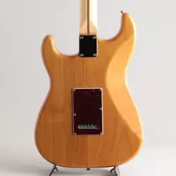 II STRATOCASTER/VINTAGE NATURAL/M