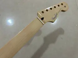 GLOSS FRETLESS 22FRET