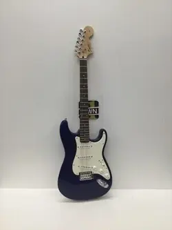 FENDER SQUIER STRATOCASTER (INDONESIA) (P16019173)