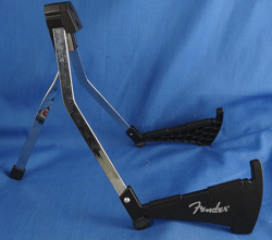 FENDER GUITAR/BASS FOLDING STAND COLLAPSIBLE