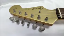 ANNIVERSARY LIMITED STRATOCASTER