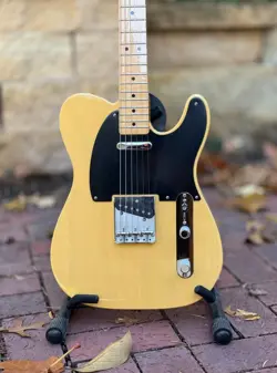 FENDER BAJA TELECASTER - BUTTERSCOTCH BLONDE -