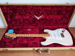CLAPTON STRATOCASTER AGED
