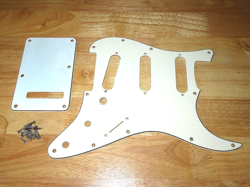 FENDER 1987 USA WHITE 3 PLY STRATOCASTER PICKGUARD & TREMOLO COVER